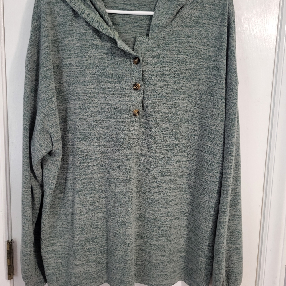 Cozy Green Hooded Sweater with Buttons
